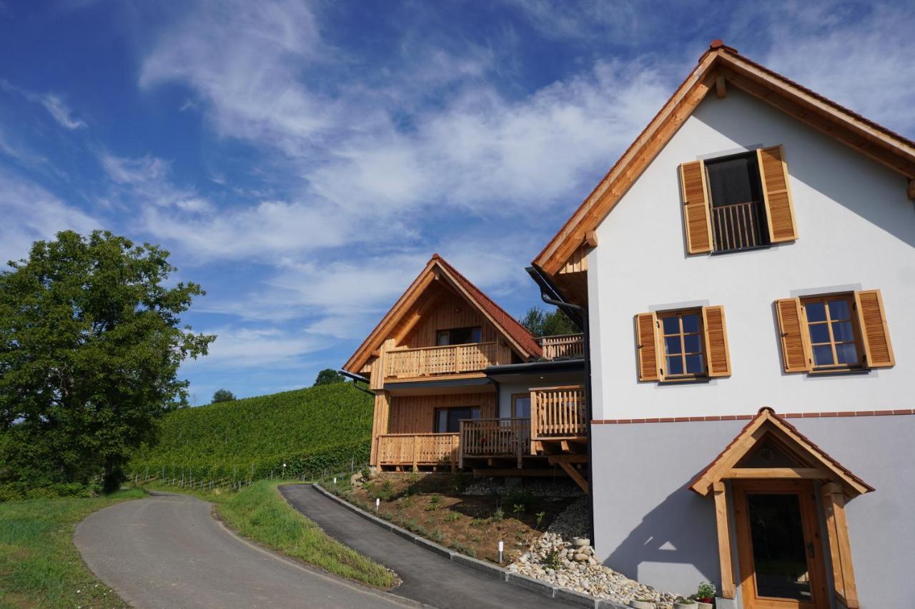 Bauernhof Gschmeidler Sankt Johann im Saggautal Luaran gambar